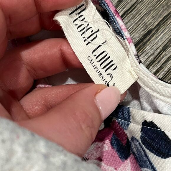 Peach Love California Romper Duster Back Floral Pattern Sleeveless Pink White M - Picture 4 of 9